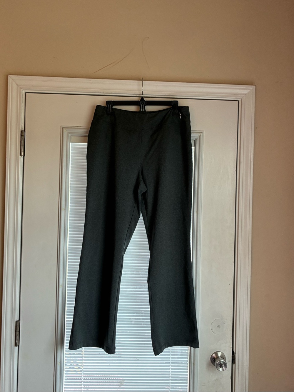 Women’s LANDS END SPORT Athletic Pants Large (14/16)